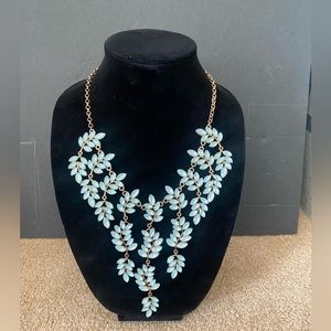 Forever 21 gold tone mint green leaf branch cascade statement necklace
